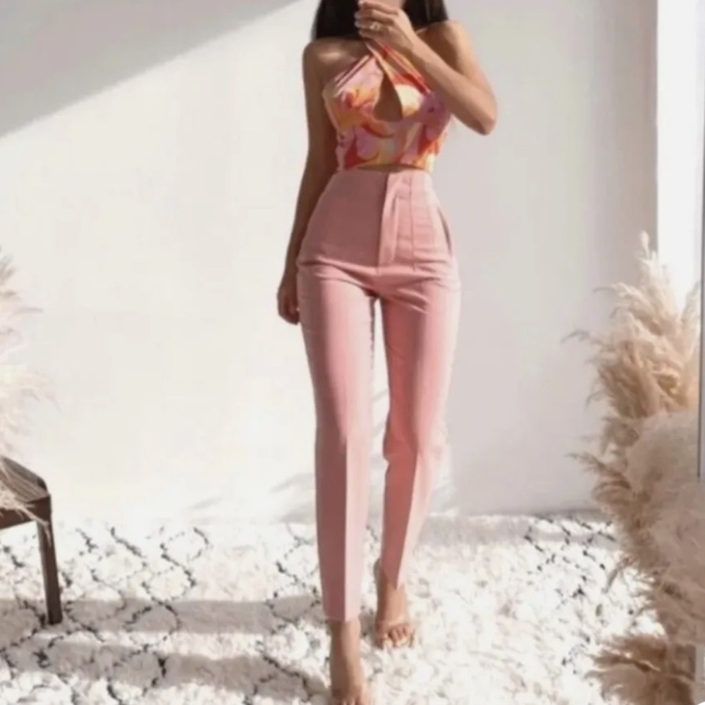 Zara woman’s pink high waisted trousers pants - Picture 2 of 12